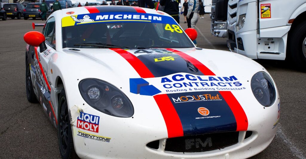 découvrez tout ce qu'il faut savoir sur le contrat de sponsoring : définition, clauses essentielles et conseils pour réussir votre partenariat commercial.