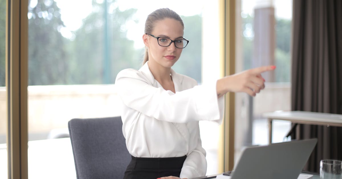 découvrez le rôle clé d'un advertising manager, expert en stratégie publicitaire et gestion de campagnes pour optimiser la visibilité et la performance des marques.