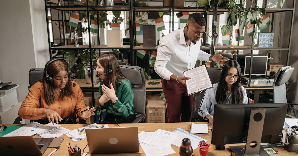 vérification d'emploi associative : contrôlez facilement les antécédents professionnels pour garantir la fiabilité et la conformité au sein de votre association.