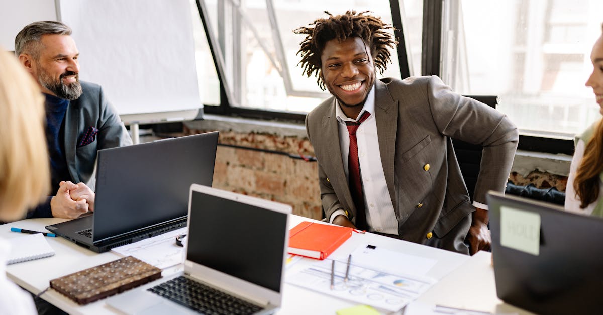 découvrez nos solutions de domiciliation commerciale pour optimiser l'adresse de votre entreprise, bénéficier d'un service professionnel et faciliter la gestion administrative.