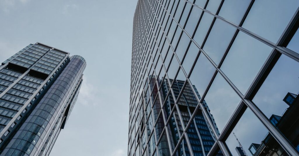 EURL ou statut d’auto-entrepreneur : guide complet pour 2025 découvrez les différentes structures juridiques d'entreprise pour choisir celle qui convient le mieux à votre projet et optimiser votre gestion.