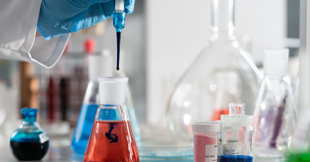 accord collectif de l'industrie chimique : conditions de travail, salaires, droits des employés et obligations des employeurs dans le secteur chimique.