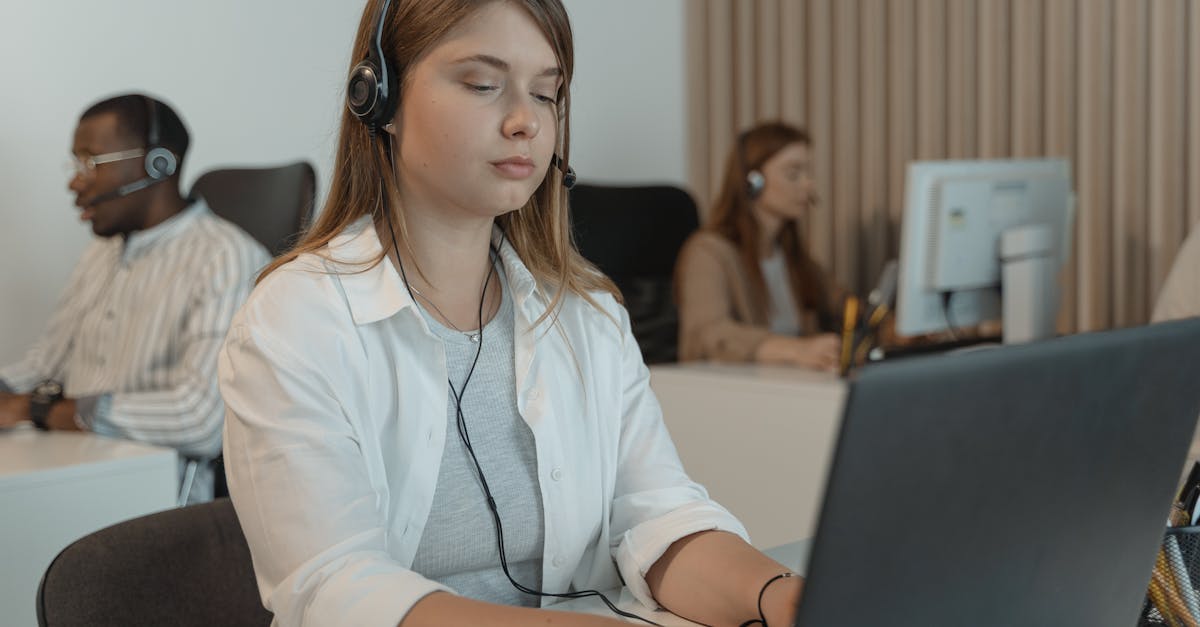 découvrez les différents types d'entreprises et leurs caractéristiques pour choisir la structure adaptée à votre projet.