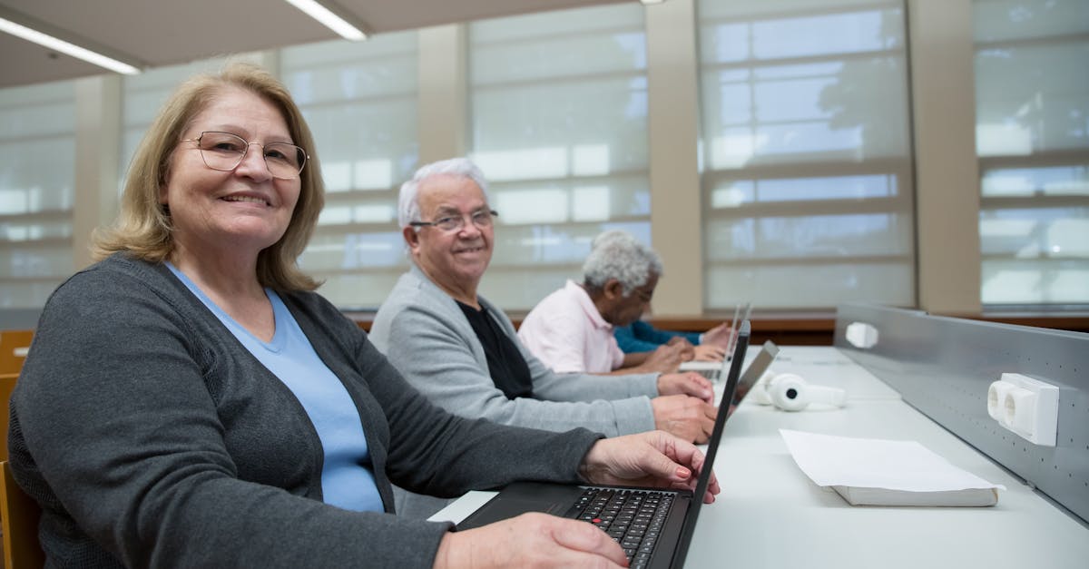 découvrez comment développer vos compétences numériques pour réussir dans un monde de plus en plus connecté et technologique.