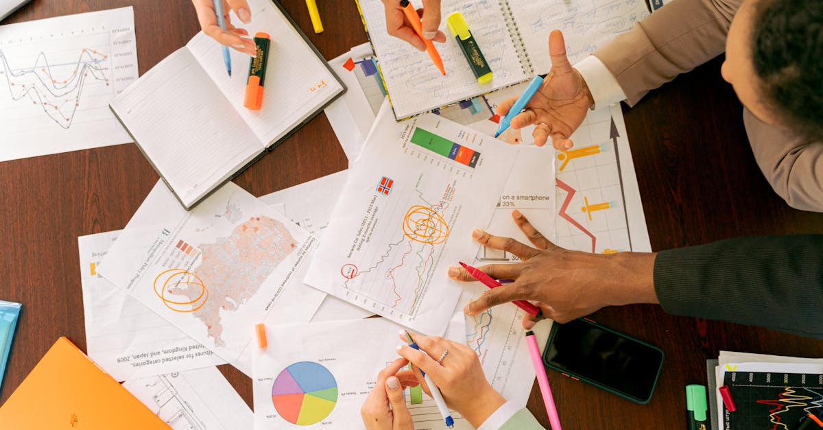 apprenez à organiser des réunions efficaces grâce à des techniques de planification simples et pratiques pour maximiser la productivité et le succès de vos rencontres.