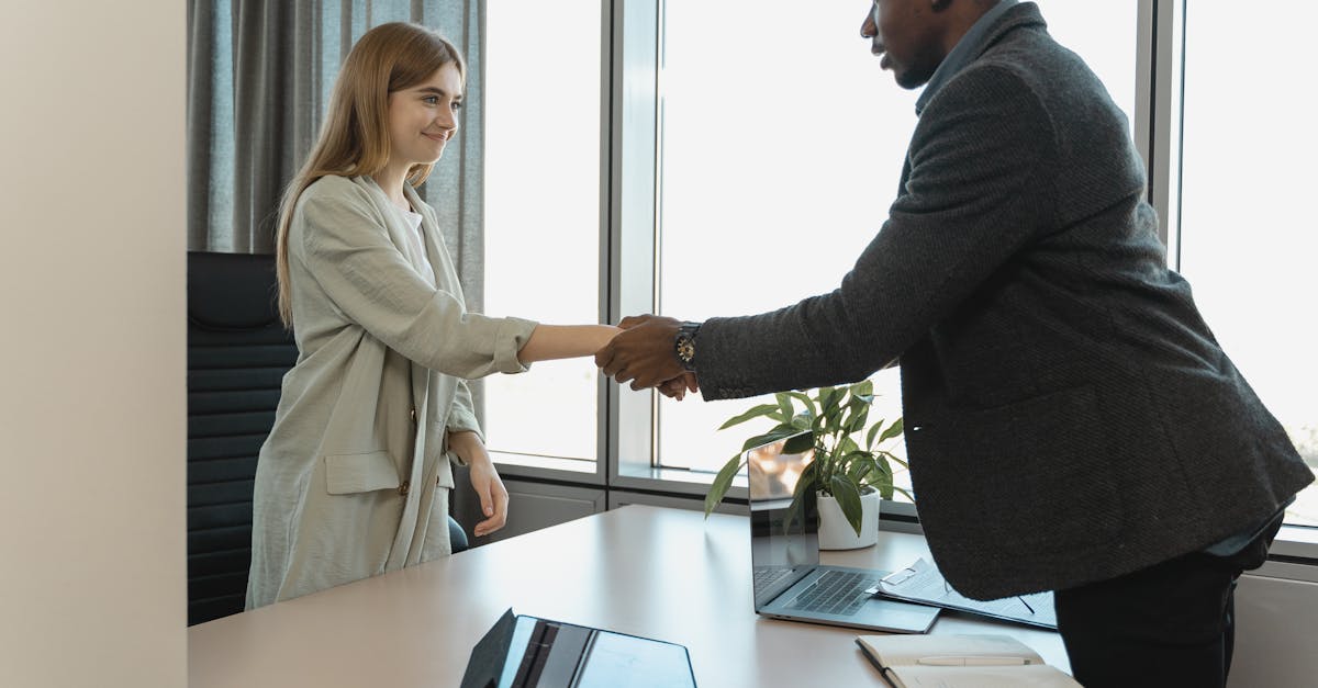 recrutement d'employés étrangers : facilitez l'embauche internationale avec des solutions adaptées pour trouver les meilleurs talents au-delà des frontières.