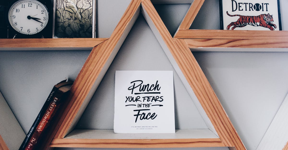 découvrez les obligations légales et contractuelles liées aux devis pour freelances afin de sécuriser vos prestations et améliorer la transparence avec vos clients.