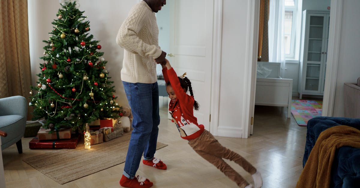 le terme 'full-time equivalent' (fte) désigne une unité de mesure permettant de quantifier la charge de travail d'un employé à temps plein, facilitant ainsi la gestion des ressources humaines et la planification des effectifs.