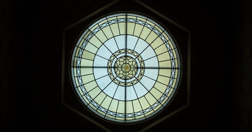 découvrez le diagramme d'ishikawa, un outil efficace pour identifier et analyser les causes profondes d'un problème afin d'améliorer la qualité et les processus.