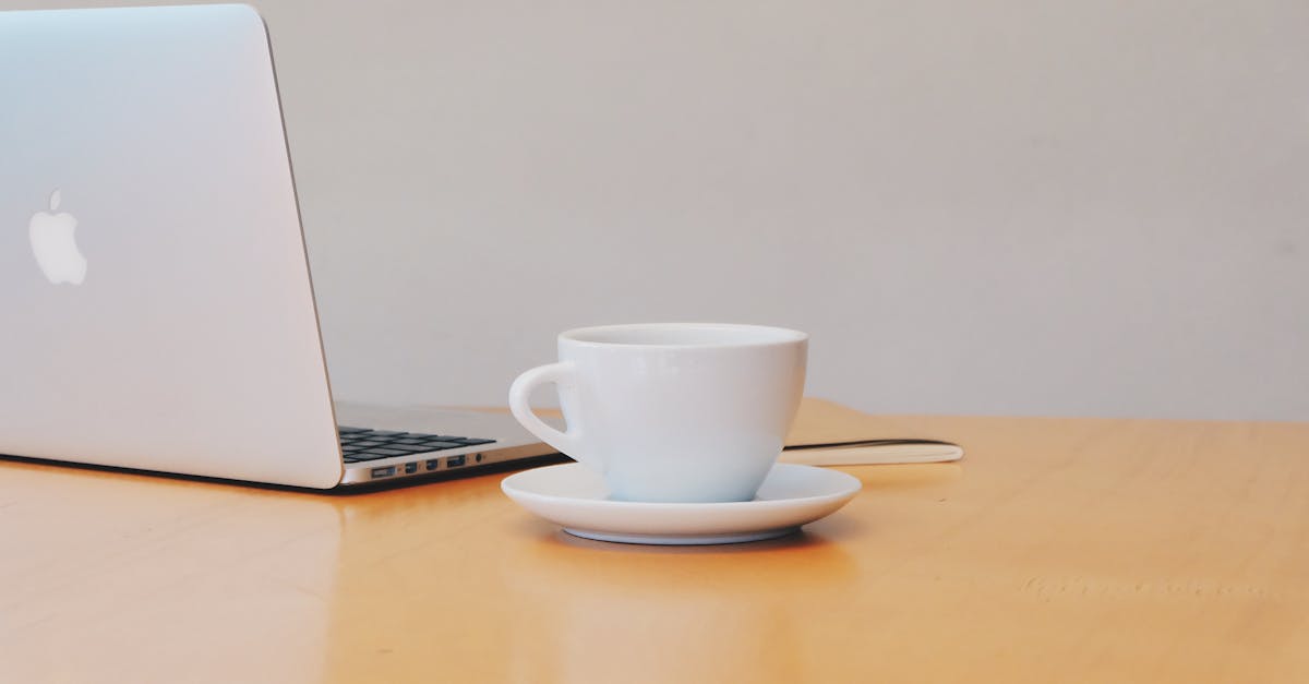 découvrez les avantages de linkedin premium pour booster votre carrière : visibilité accrue, accès à plus d'offres d'emploi, messagerie directe et outils d'analyse avancés.