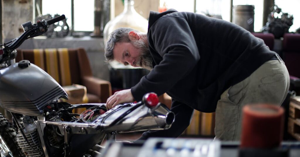 Professionnel en affaires spécialisées dans le génie mécanique spécialiste en affaires d'ingénierie mécanique, expert en gestion de projets, optimisation des processus industriels et développement de solutions techniques innovantes.