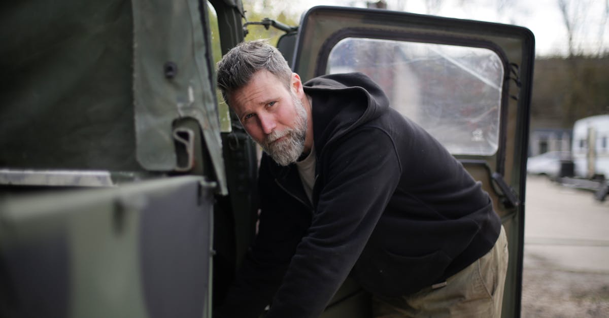 spécialiste en ingénierie mécanique et gestion d'entreprise, expert en solutions techniques et stratégiques pour optimiser la performance industrielle.