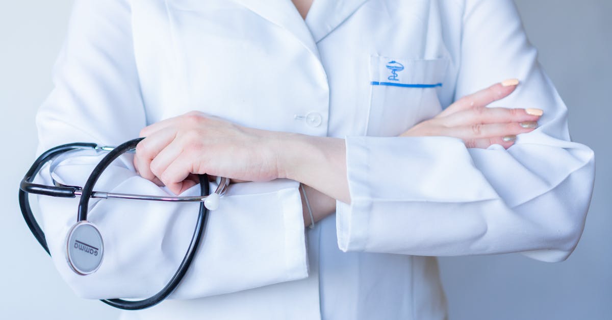 découvrez le rôle essentiel du physicien médical, expert en applications physiques pour le diagnostic et le traitement des maladies, garantissant la sécurité et l'efficacité des équipements médicaux.