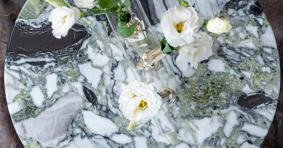 découvrez l'art moderne de la fleuristerie alliant créativité, élégance et tendances contemporaines pour sublimer tous vos événements.