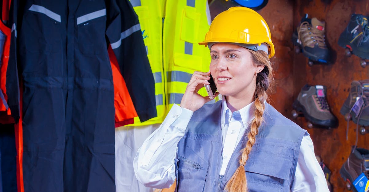 ingénieur en sûreté nucléaire spécialisé dans l'analyse et la gestion des risques pour garantir la sécurité des installations nucléaires.