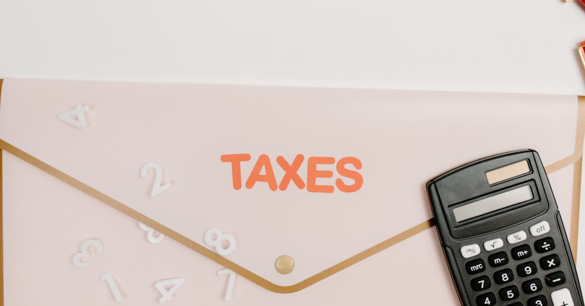 comprenez tout sur les taxes sur les salaires : définition, calcul, obligations légales et conseils pour gérer efficacement les charges sociales.