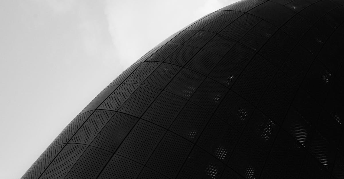 découvrez tout sur la sasu : définition, avantages, démarches de création et gestion. guide complet pour entrepreneurs souhaitant créer une société par actions simplifiée unipersonnelle.