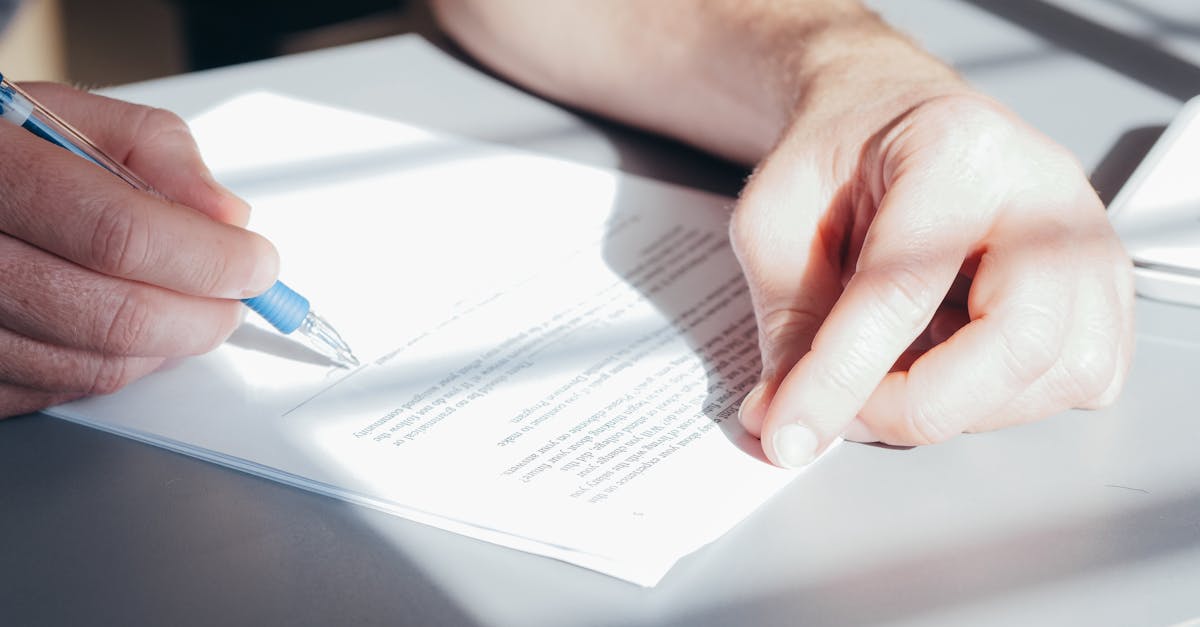 découvrez tout ce qu'il faut savoir sur la clause de substitution, ses implications juridiques et son utilisation dans différents contrats.