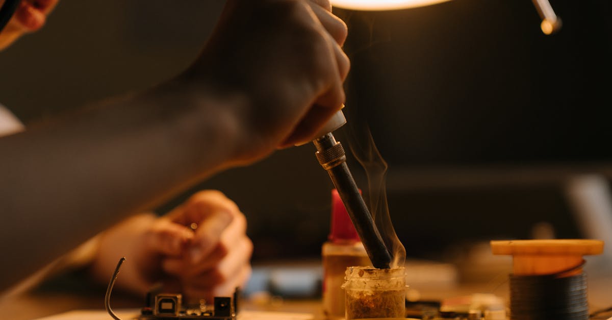 traducteur technique spécialisé dans la traduction précise de documents techniques, manuels, et contenus spécialisés pour garantir une communication claire et fiable.