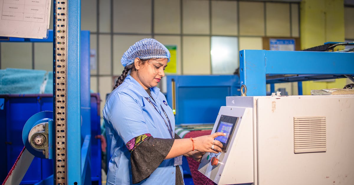 découvrez le métier d'ingénieur textile : conception, innovation et développement de matériaux textiles performants pour diverses industries.