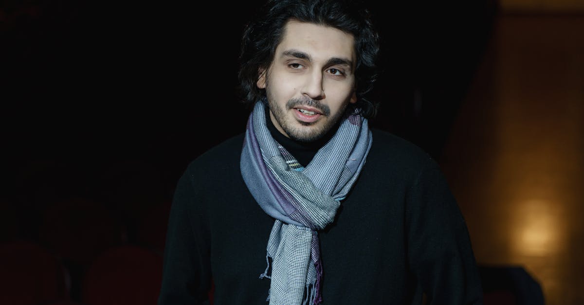 découvrez le rôle clé du directeur du tourisme, responsable de la promotion et du développement des destinations pour offrir une expérience unique aux visiteurs.