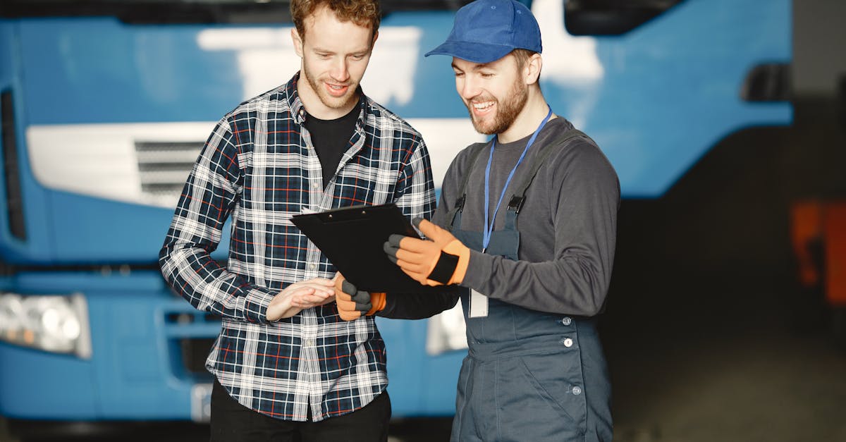 découvrez le rôle clé du technicien en eau : maintenance, contrôles qualité et gestion des installations pour assurer un approvisionnement en eau sûr et efficace.