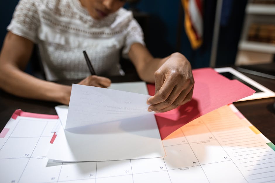 Payroll document with calendar and highlighted public holiday dates