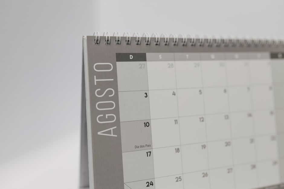 Calendar and vacation planning concept with marked leave days