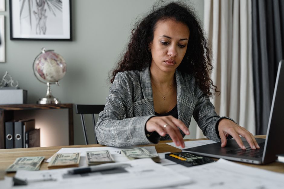 Comment lire ses congés sur sa fiche de paie en 2026 : le guide que les RH ne prennent pas le temps de vous faire